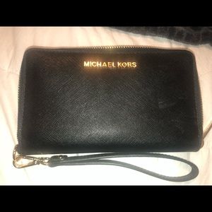 Michael Kors Wristlet